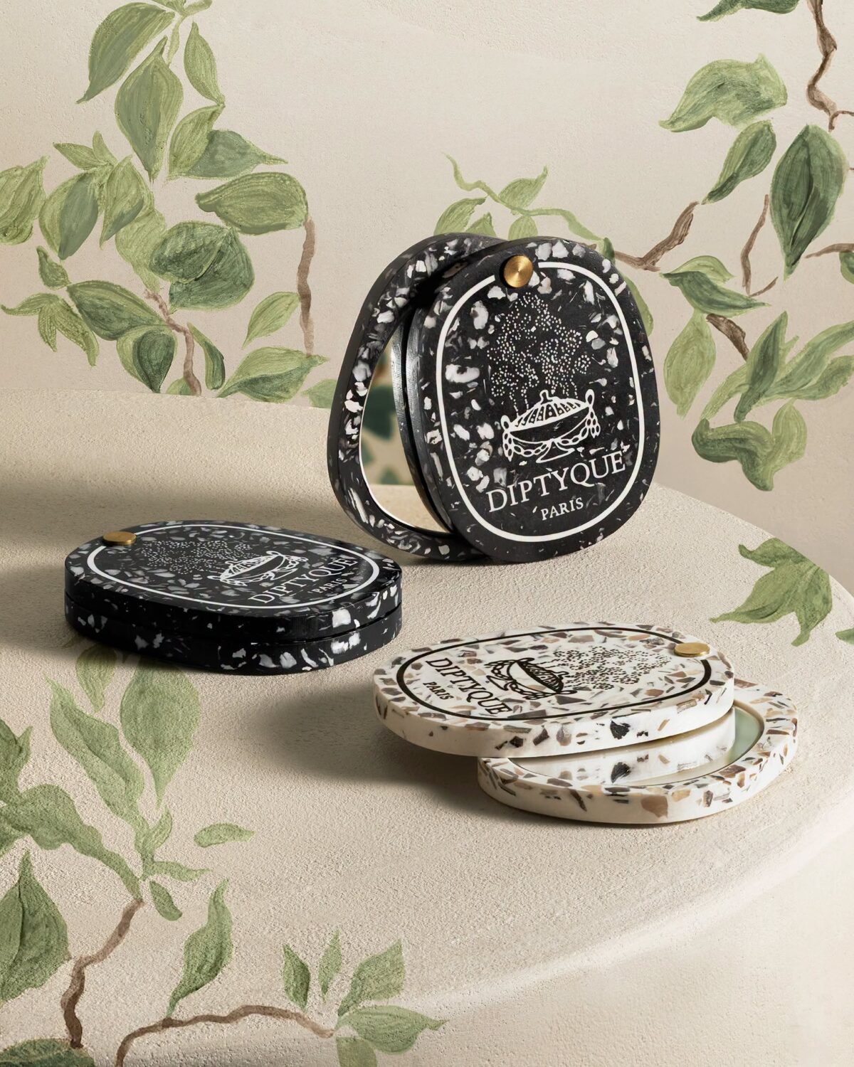 Diptyque